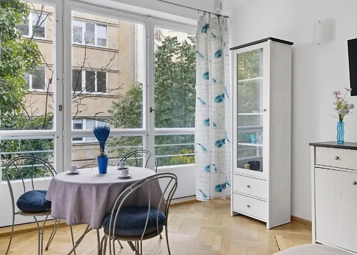 Aleja Przyjaciol By Solarento * Varsovia